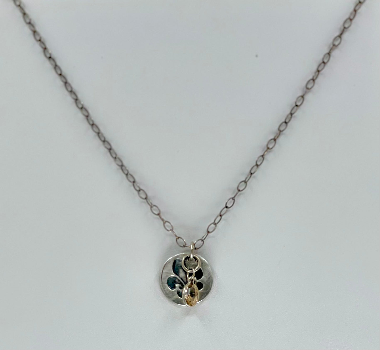 Fleur de Lis Topaz