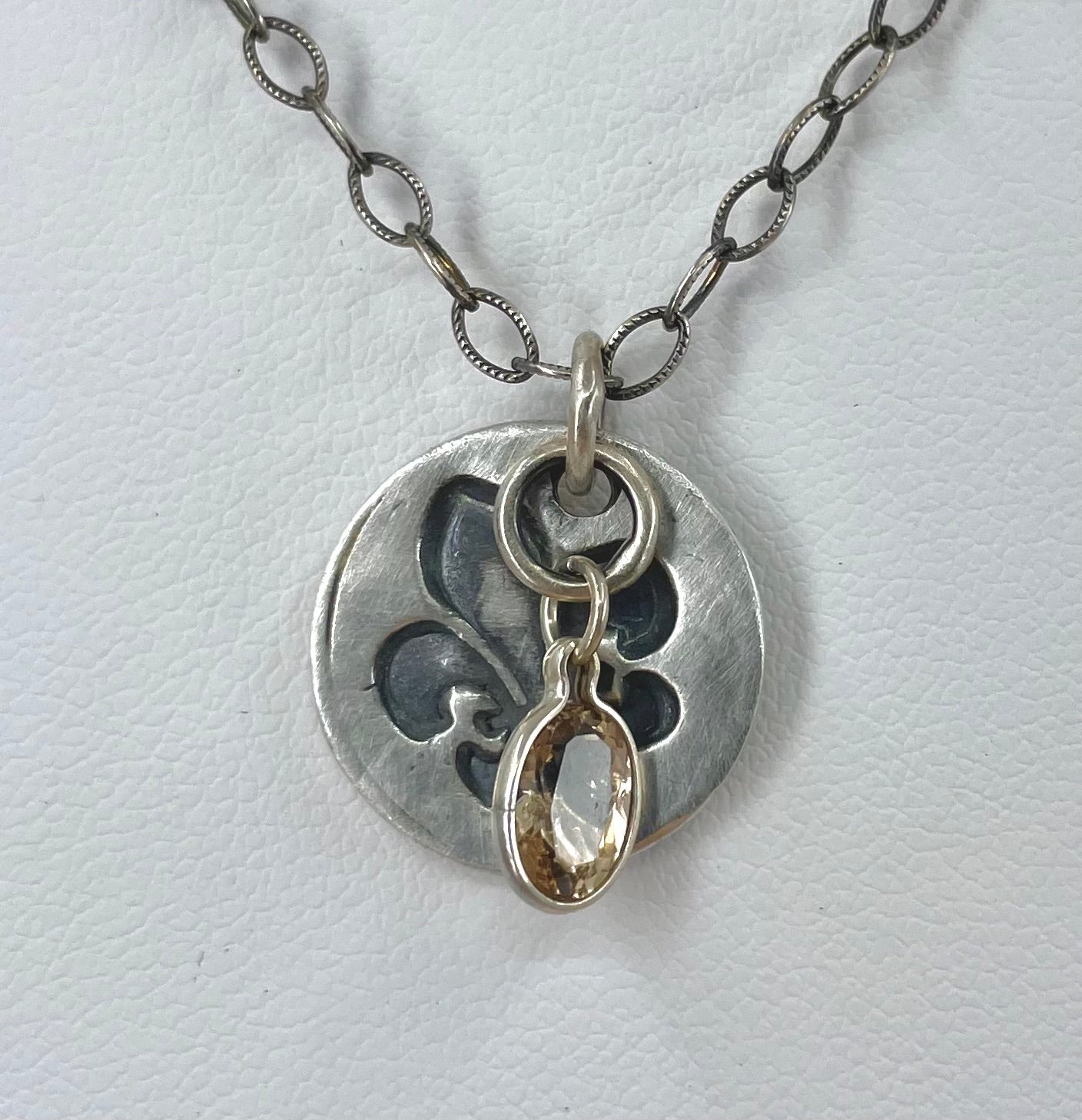 Fleur de Lis Topaz