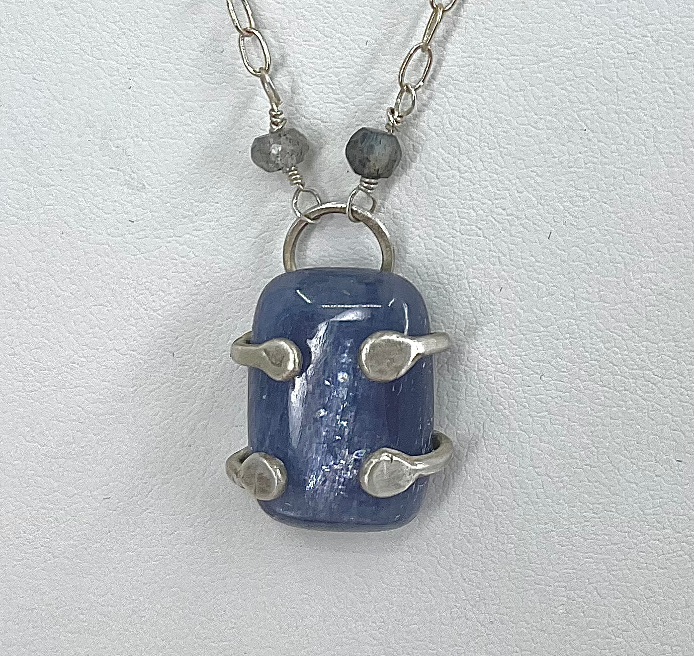 Caged Kyanite