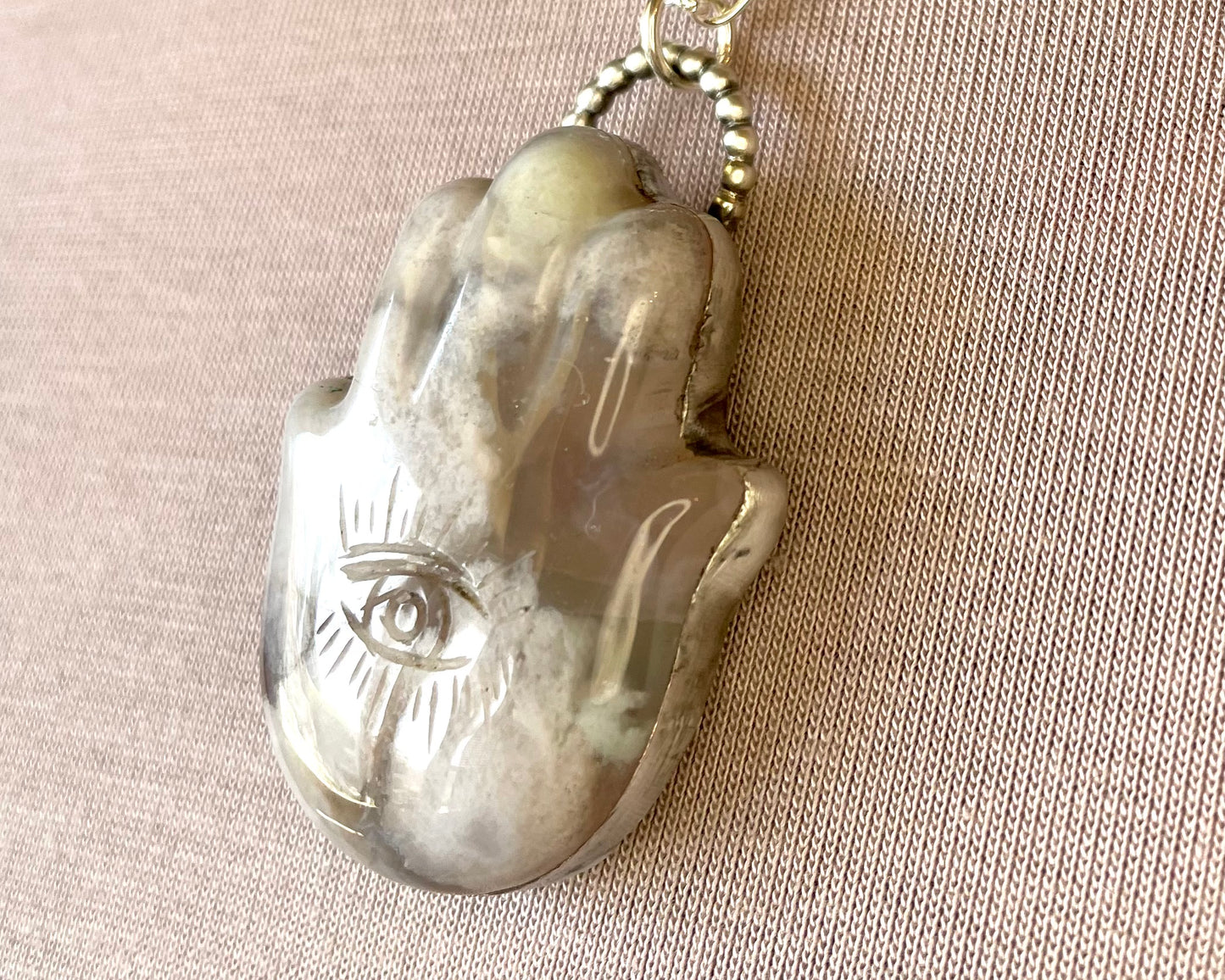 Flower Agate Hamsa 1